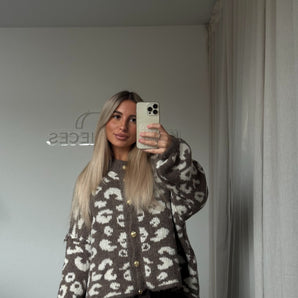 Oversize Cardi Leo Choco
