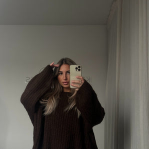 Mocha Oversize Knit
