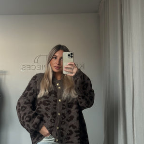 Oversize Cardi Leo