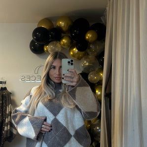 Karo Kuschli Pullover