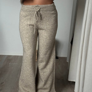 Soft Knit Hose