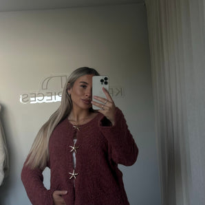 Cardi Sternli