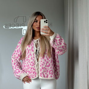 Cardi Leo