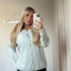 Cardi Grey
