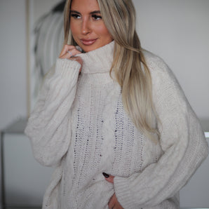 Knit Pullover Creme